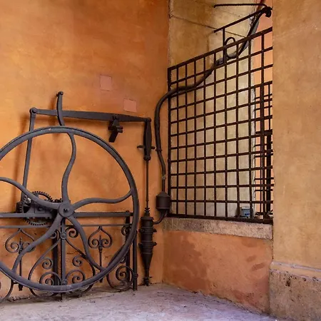 Apartment Palazzo Chigi Zondadari Siena