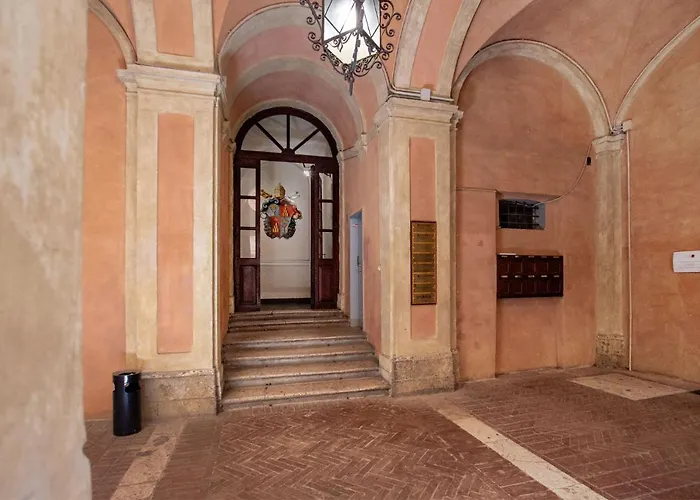 Palazzo Chigi Zondadari 아파트 시에나