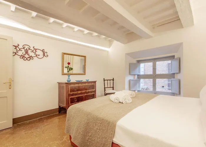 Palazzo Chigi Zondadari 시에나