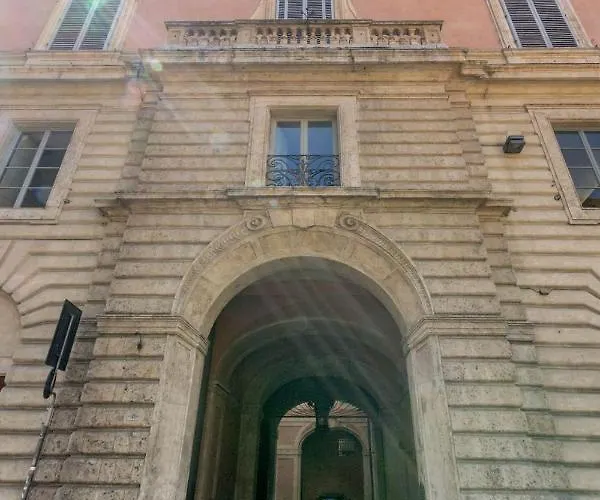 Palazzo Chigi Zondadari Апартаменты