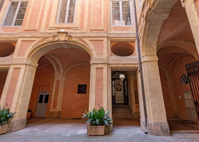 Palazzo Chigi Zondadari 아파트 *